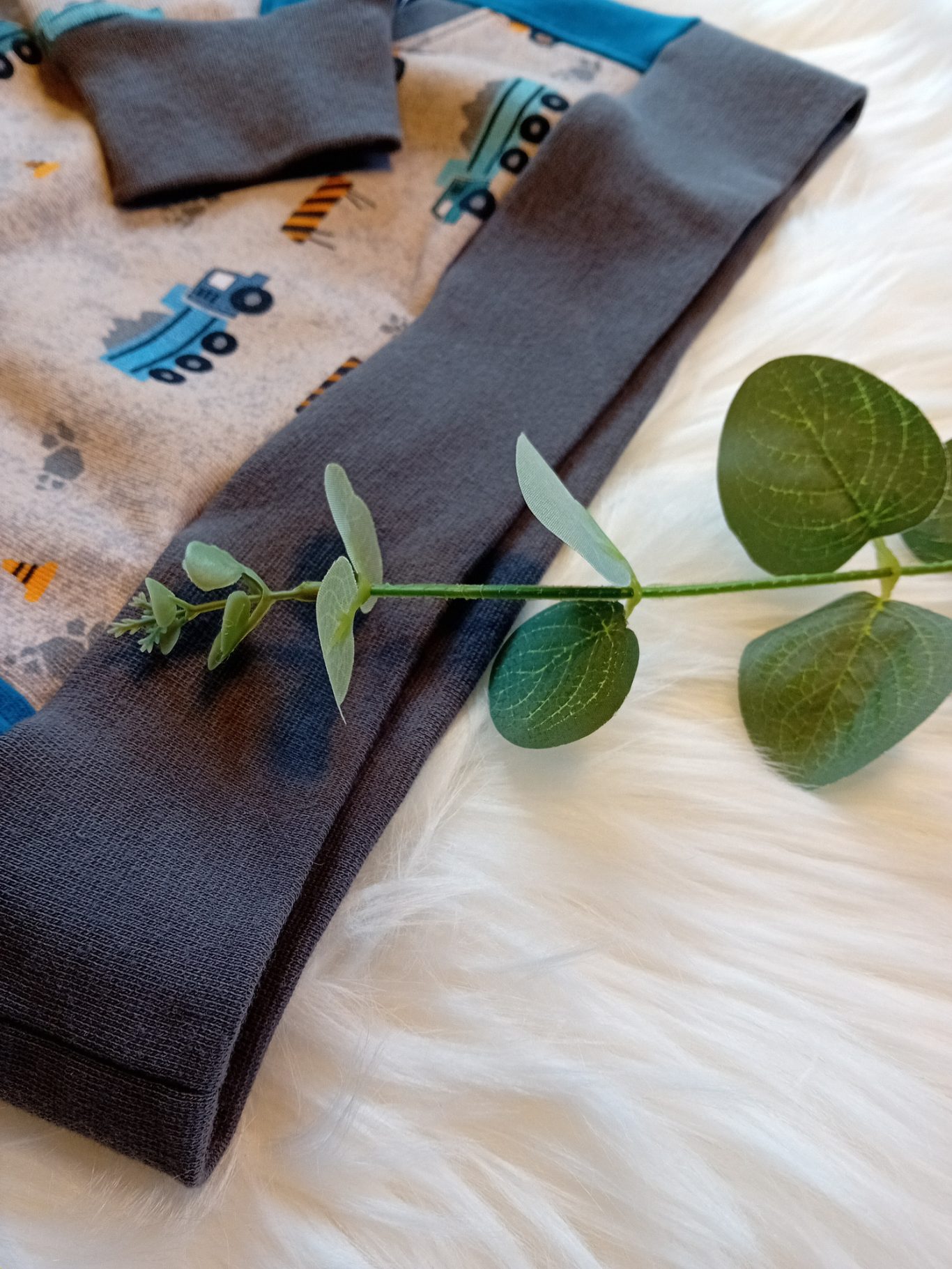 Saumverlängerung, Bauch, Pulli