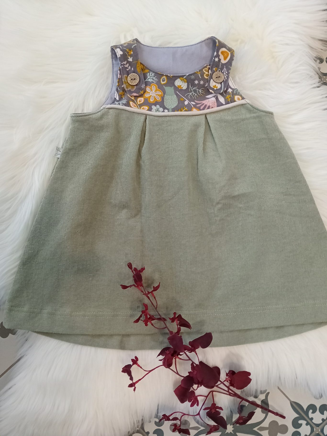 Latzkleid mml